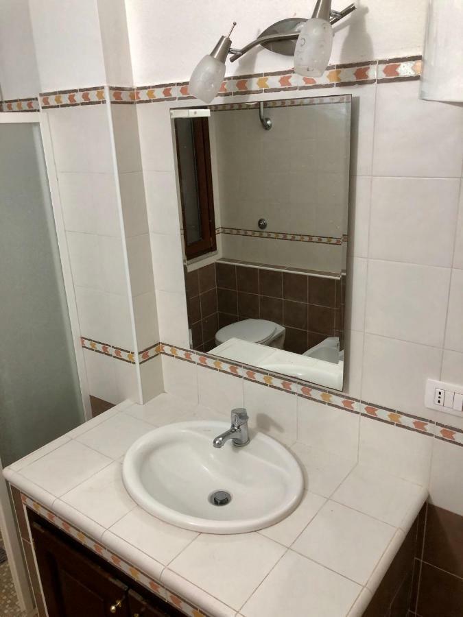Sa Corti Antiga Apartment SantʼAntìoco Buitenkant foto